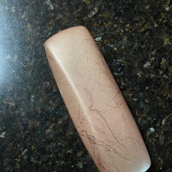 Eyeglass Case - Picture 9 of 10